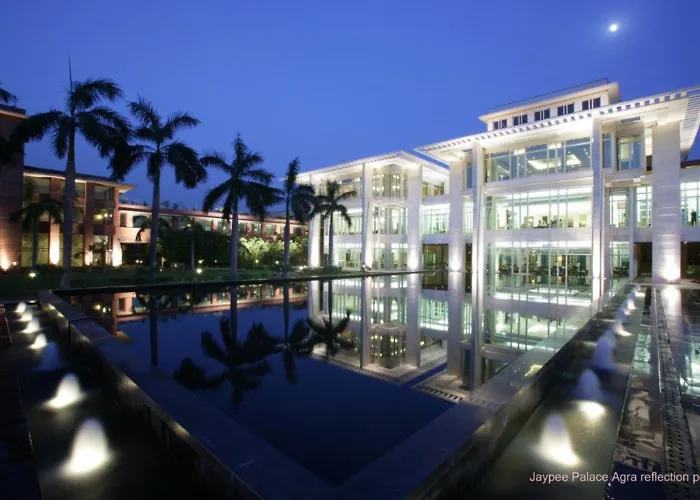 Jaypee Palace Hotel