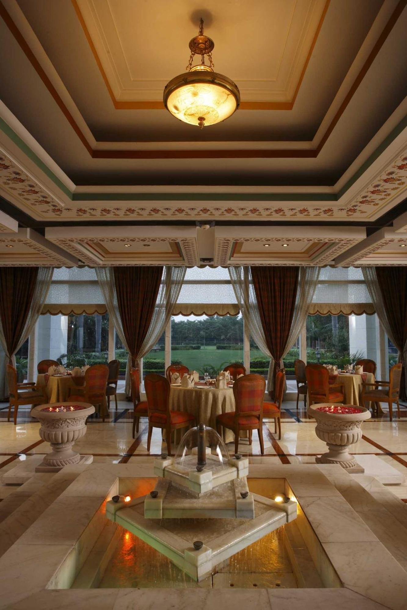 Jaypee Palace Hotel 5*